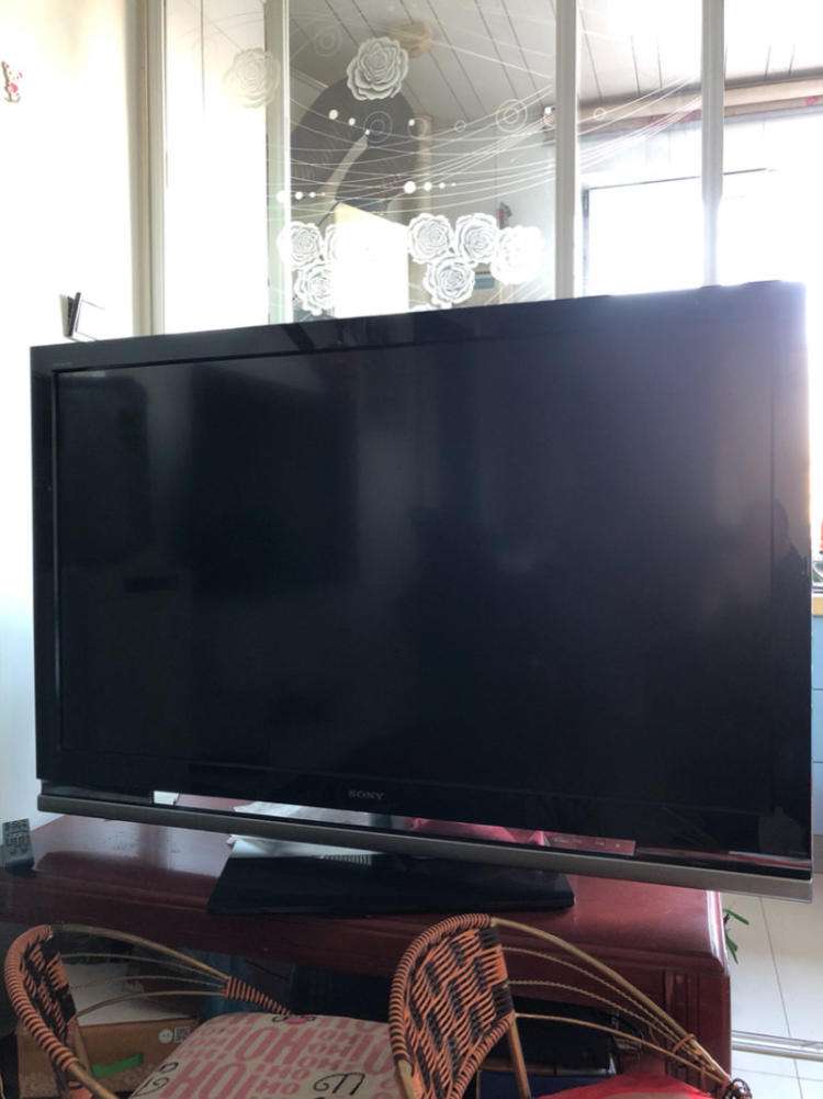 液晶電視通電黑屏是什么原因