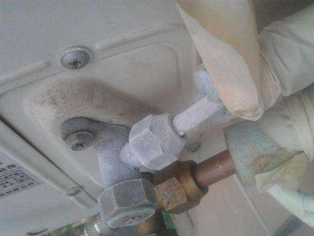 空調(diào)粗管結(jié)霜什么原因